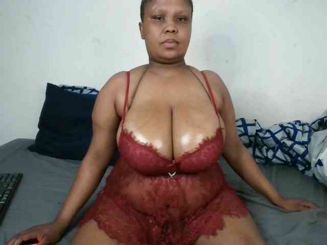 BIGTITTISXX BIGTITTISXX