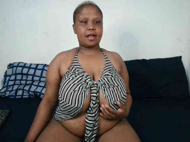 BIGTITTISXX BIGTITTISXX