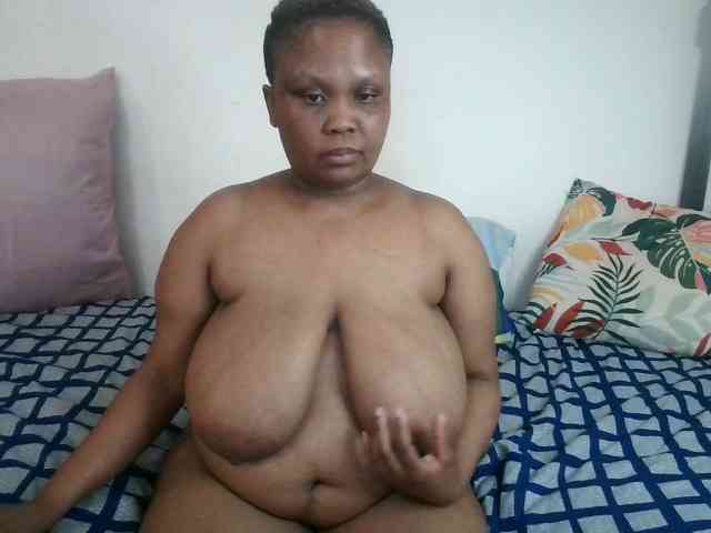 BIGTITTISXX BIGTITTISXX