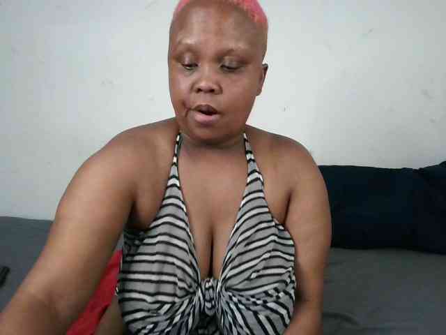 BIGTITTISXX BIGTITTISXX