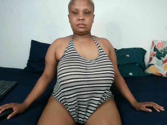 BIGTITTISXX BIGTITTISXX