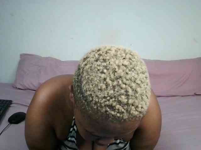 BIGTITTISXX BIGTITTISXX