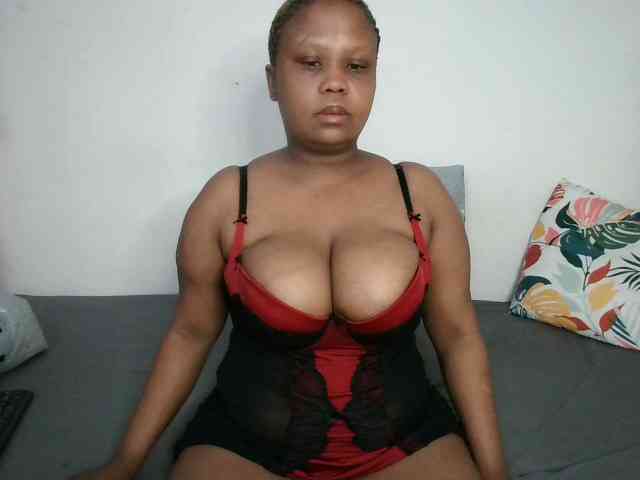 BIGTITTISXX