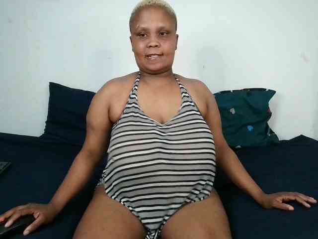 BIGTITTISXX BIGTITTISXX