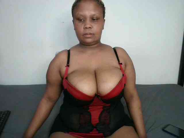 BIGTITTISXX BIGTITTISXX