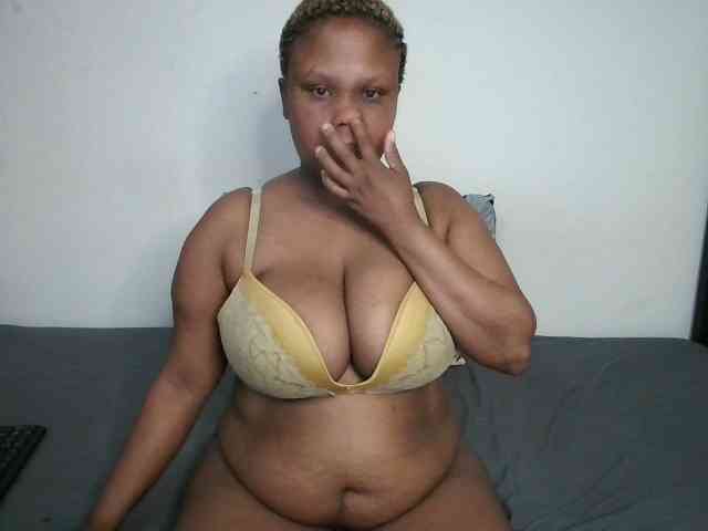 BIGTITTISXX
