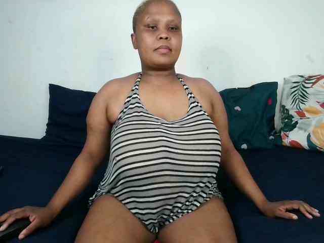 BIGTITTISXX BIGTITTISXX