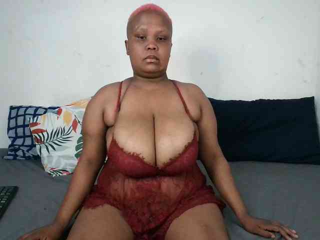 BIGTITTISXX BIGTITTISXX