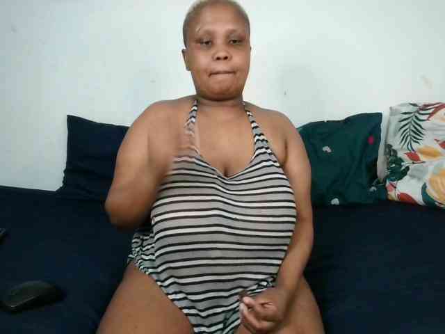 BIGTITTISXX BIGTITTISXX