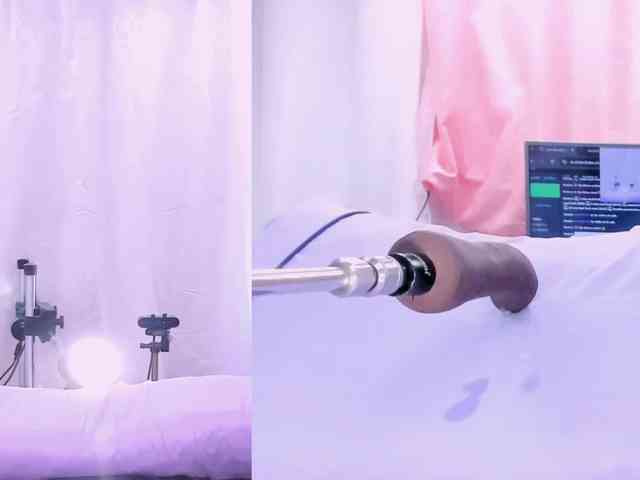 CristalThompson webcam