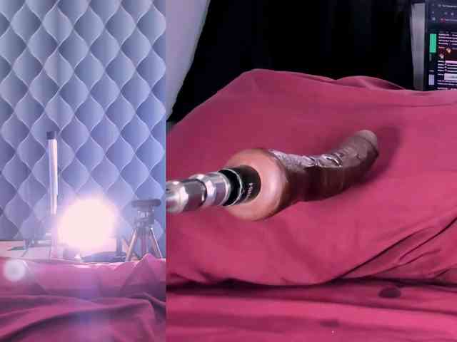 CristalThompson webcam