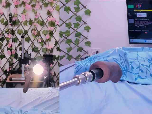 CristalThompson webcam