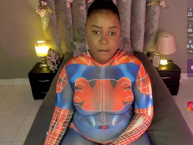 Chloe-'s BongaCams show and profile