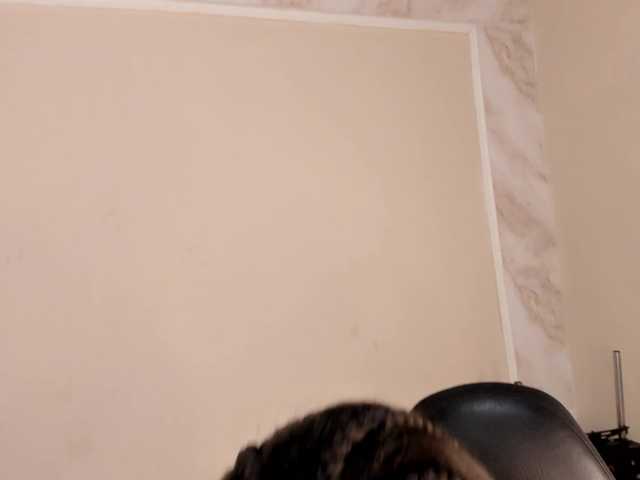 le modèle Chloe- est en webcam porno dans un show sur le site bongacams, il possède les tags suivants: Ebony,Brunette,Trimmed