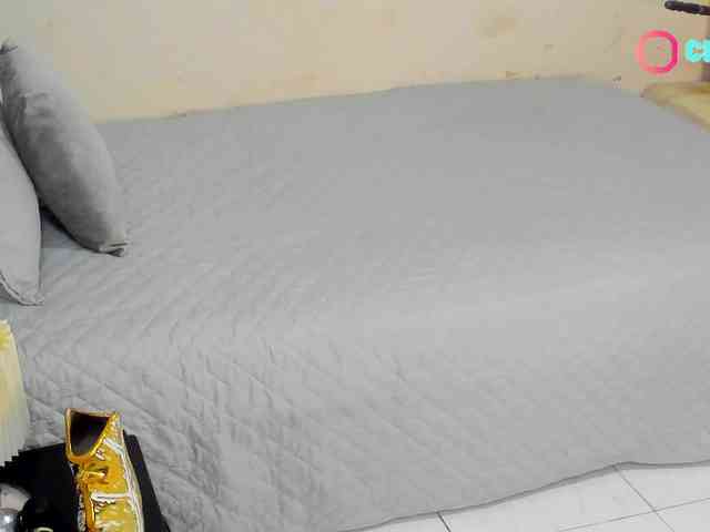 adult cam show Chloe-