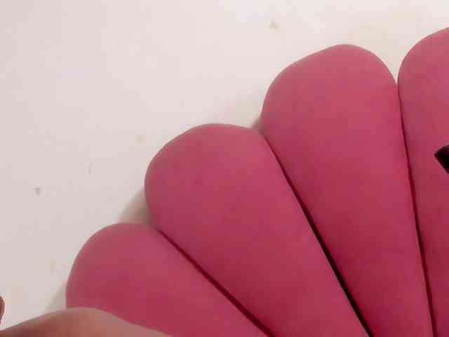 Chloe- webcam
