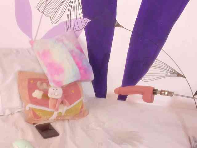 Chloe- webcam