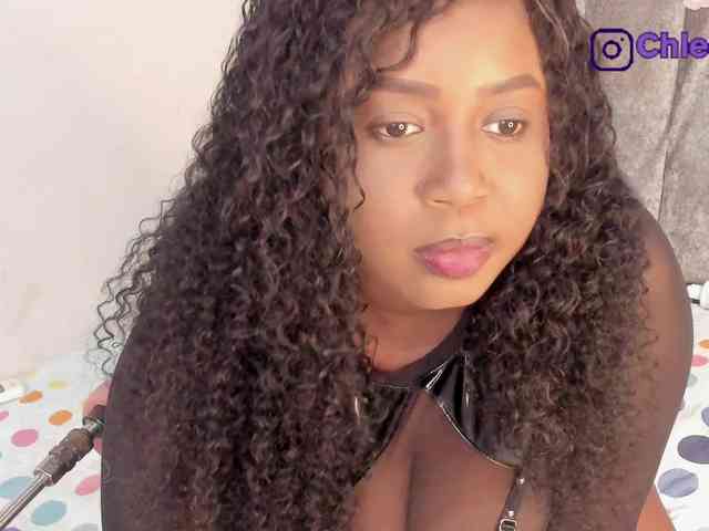 Chloe- webcam