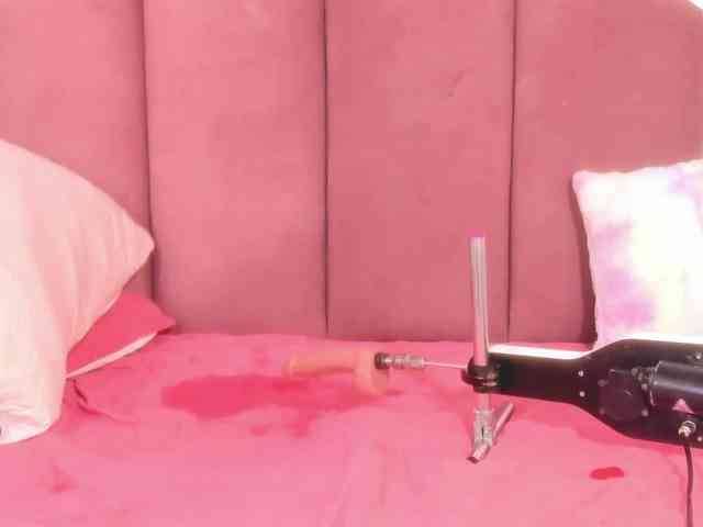 Chloe- webcam