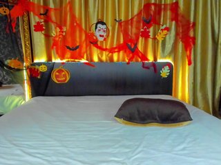 Polly-Love Porn Show