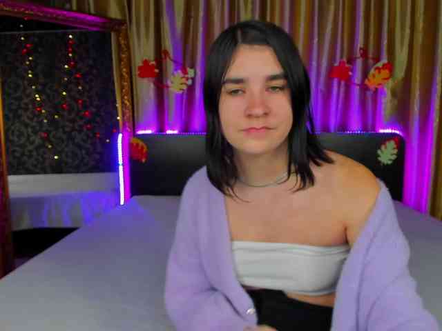 Polly-Love webcam