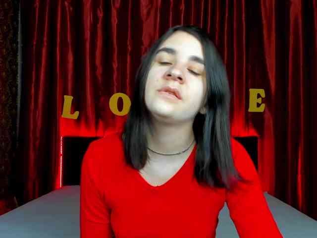 Polly-Love webcam