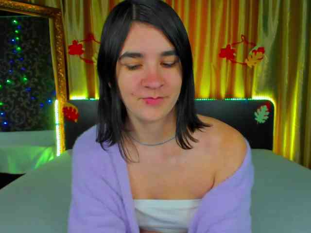 Polly-Love webcam