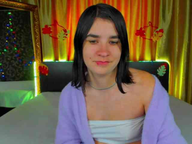 Polly-Love webcam