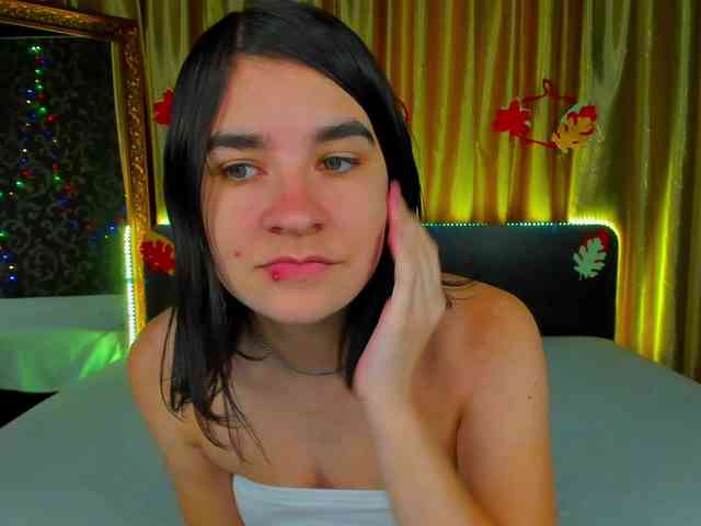 Polly-Love webcam