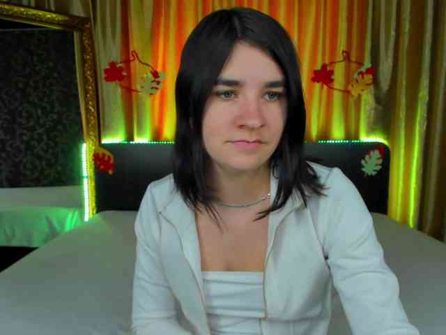 Polly-Love webcam