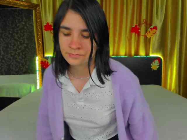 Polly-Love webcam