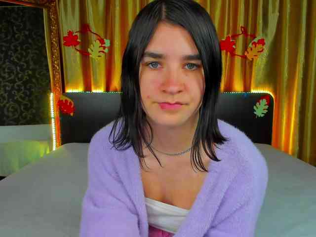 Polly-Love webcam