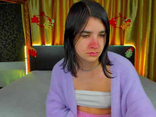Polly-Love webcam