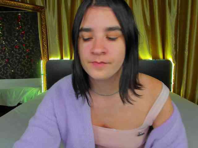 Polly-Love webcam