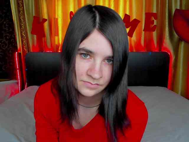 Polly-Love webcam