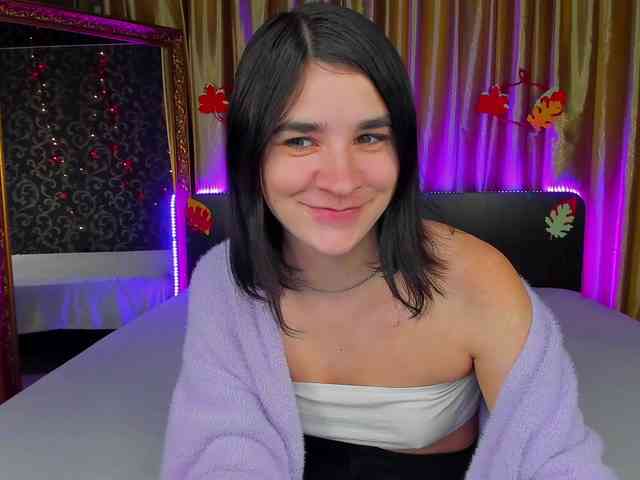 Polly-Love webcam