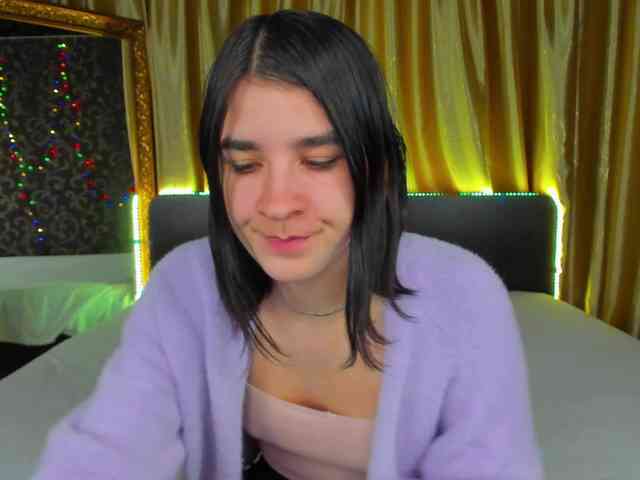 Polly-Love webcam