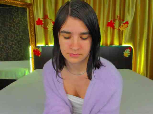 Polly-Love webcam