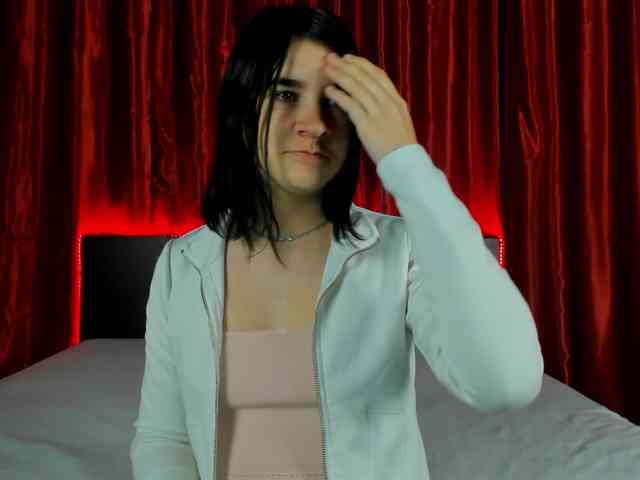 Polly-Love webcam