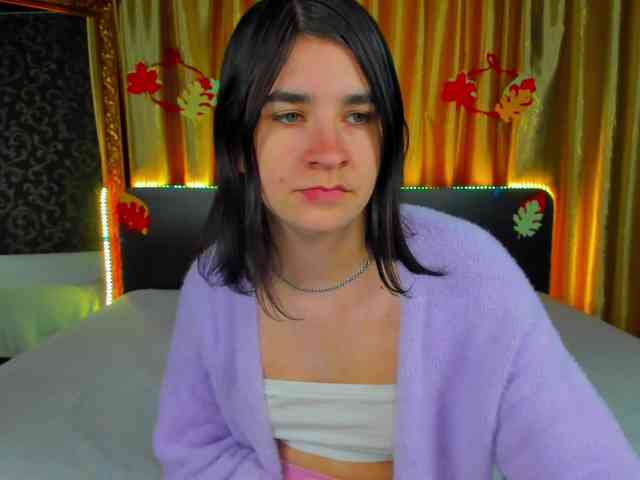 Polly-Love webcam