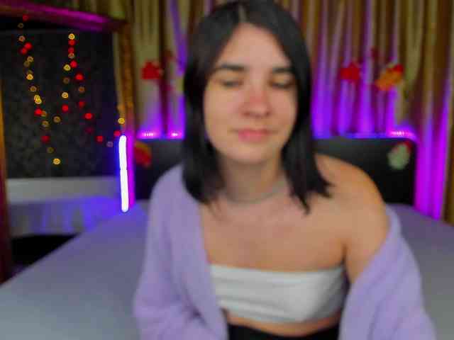 Polly-Love webcam