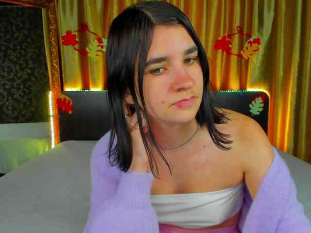 Polly-Love webcam