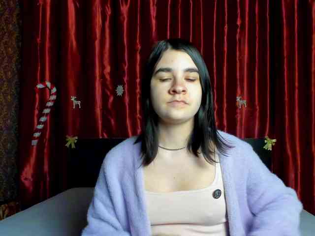Polly-Love webcam