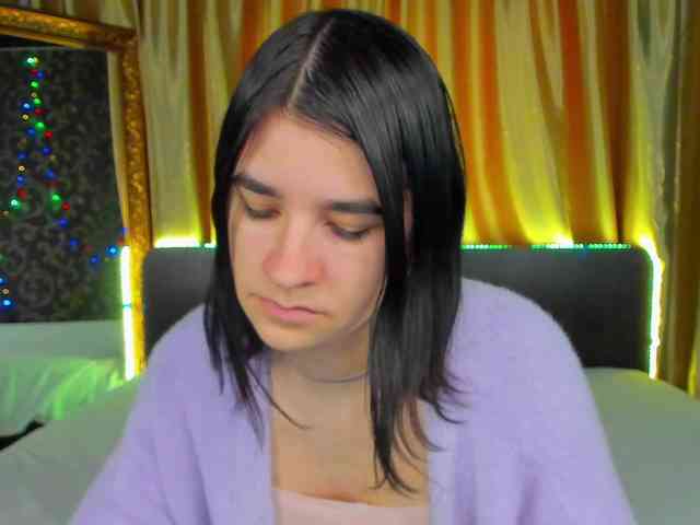Polly-Love webcam