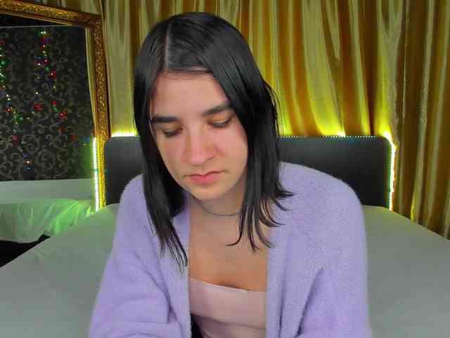 Polly-Love webcam