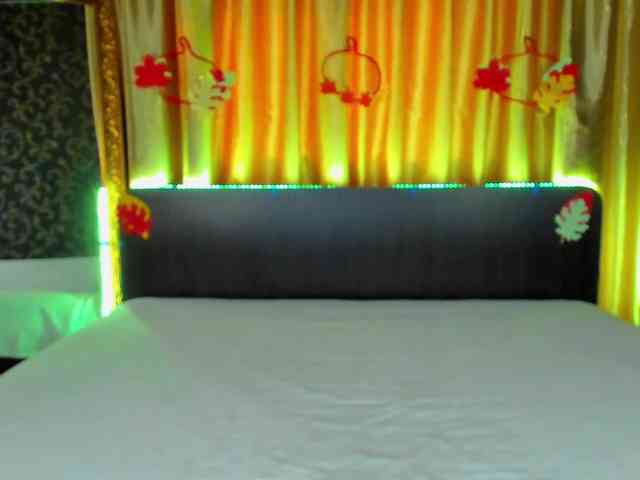 Polly-Love webcam