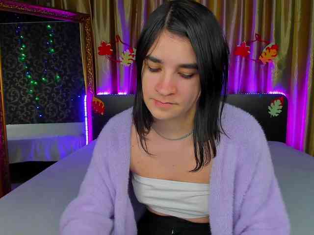 Polly-Love webcam