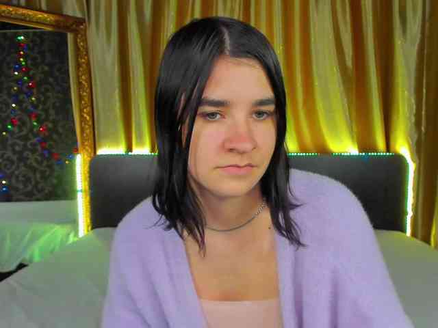 Polly-Love webcam