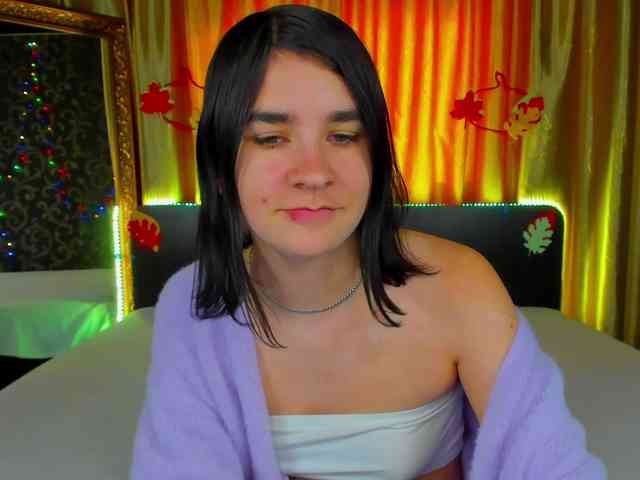 Polly-Love webcam