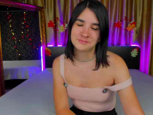 Polly-Love webcam